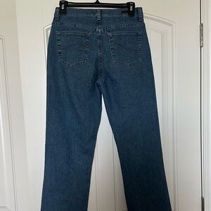 Lee Straight Leg Relaxed Fit Women’s Jeans - Deep Blue Denim  Size 4 Long